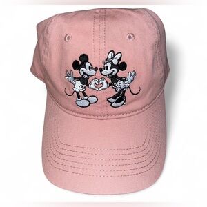 Disney pink Mickey Mouse Minnie Mouse heart Valentine’s Day baseball cap NWT